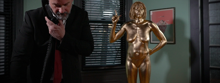 The_Golden_Dildo_Of_Ms_Midas